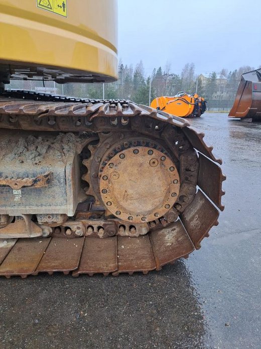 CATERPILLAR 325F