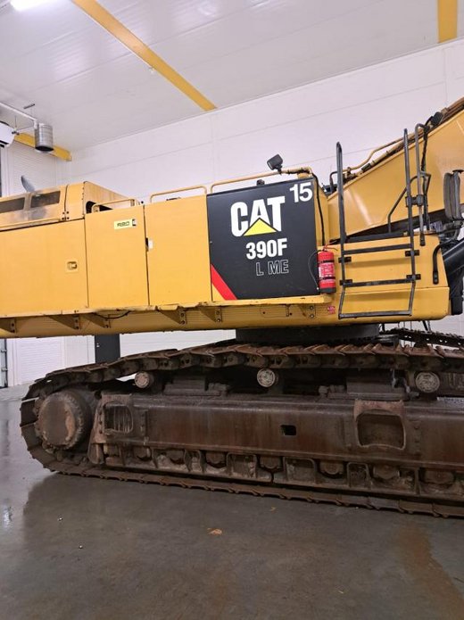 CATERPILLAR 390FL