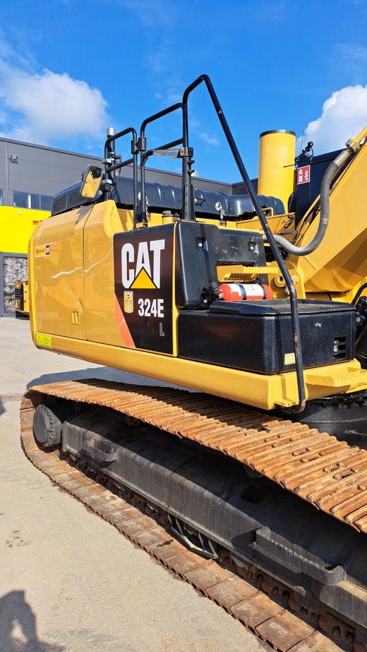 CATERPILLAR 324EL