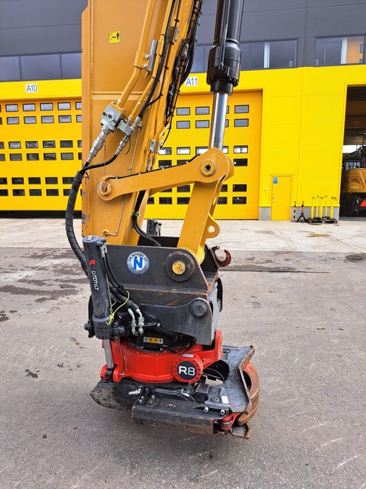 CATERPILLAR 330