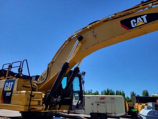 CATERPILLAR 352F