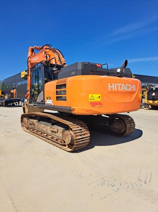 HITACHI ZX300LC-6