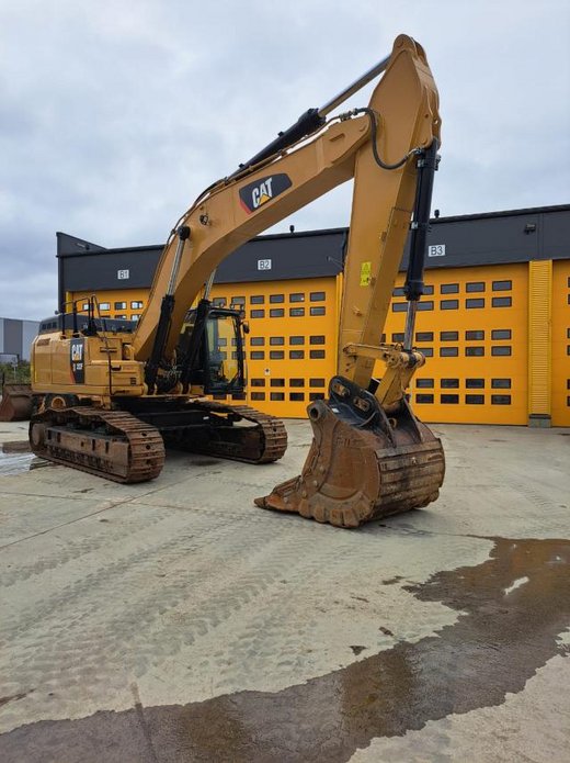 CATERPILLAR 352F