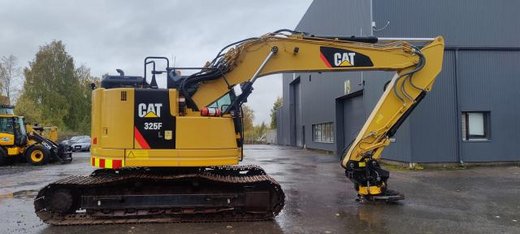 CATERPILLAR 325F