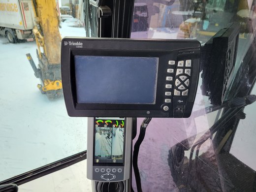 CATERPILLAR 335F Trimble 3D